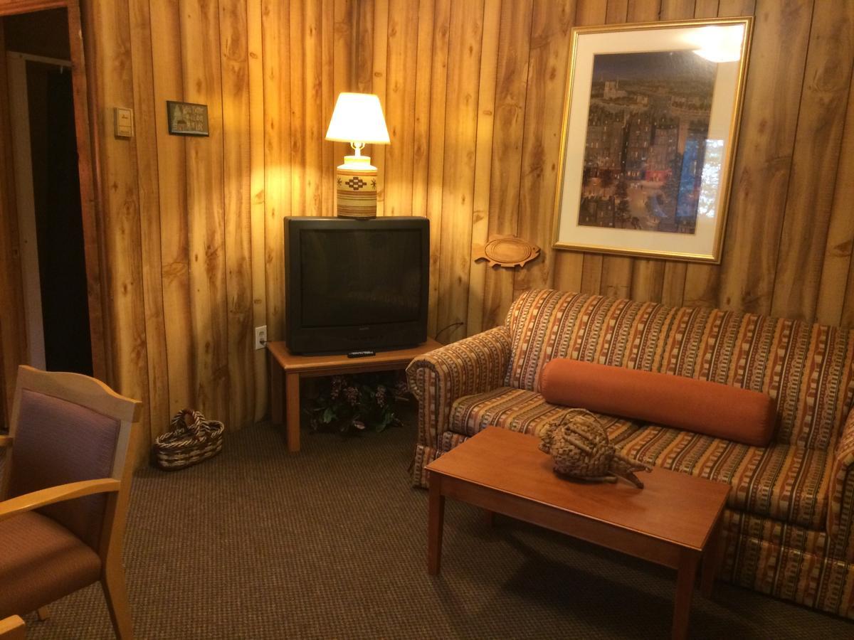 Alpine Motel Branch Екстериор снимка