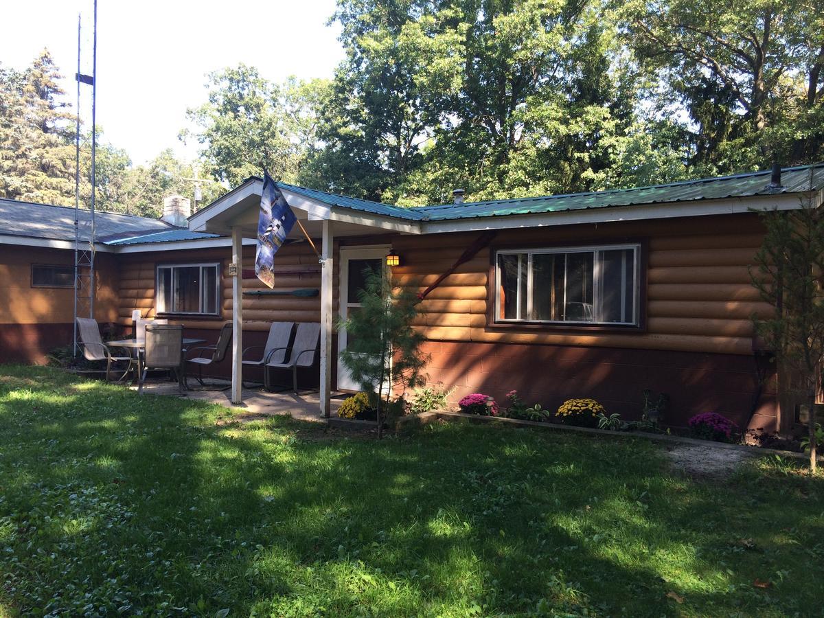 Alpine Motel Branch Екстериор снимка
