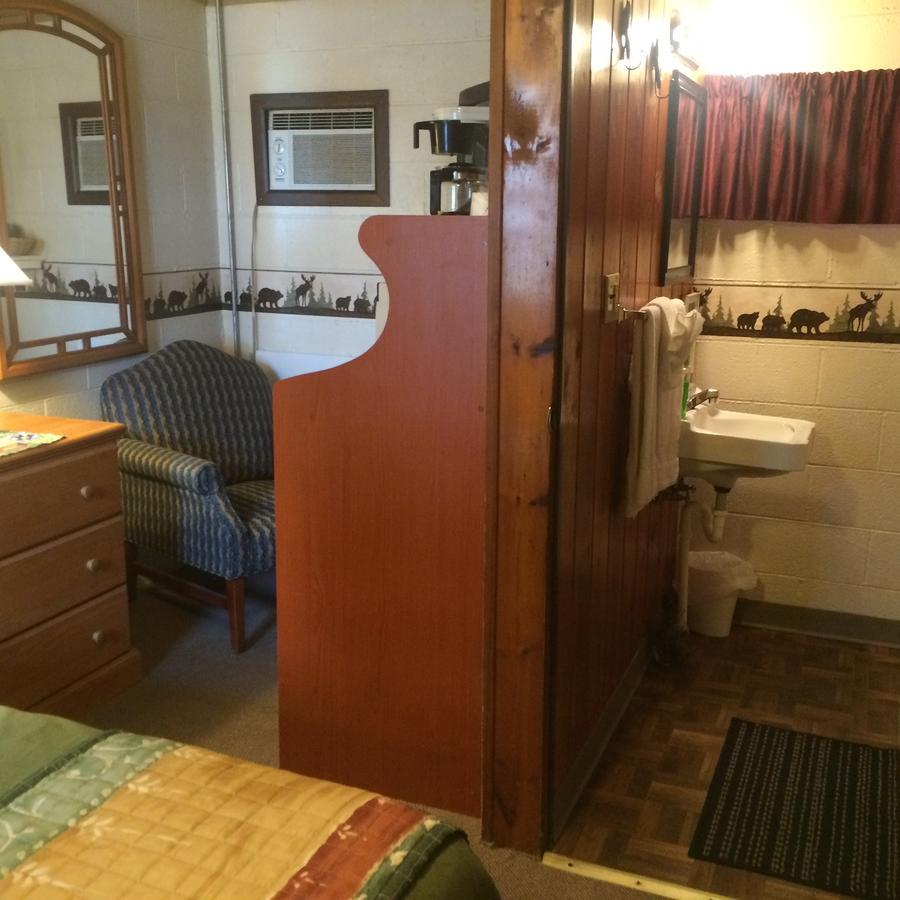 Alpine Motel Branch Екстериор снимка