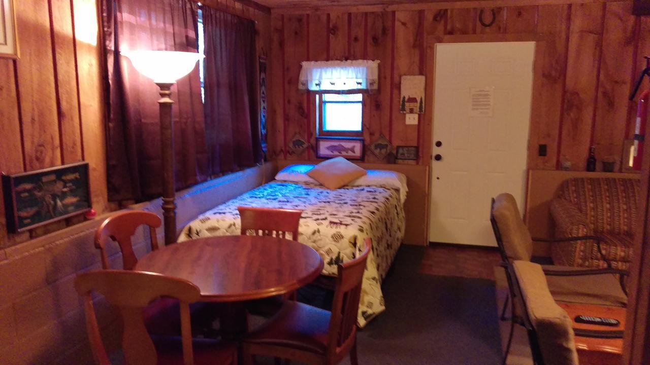 Alpine Motel Branch Екстериор снимка